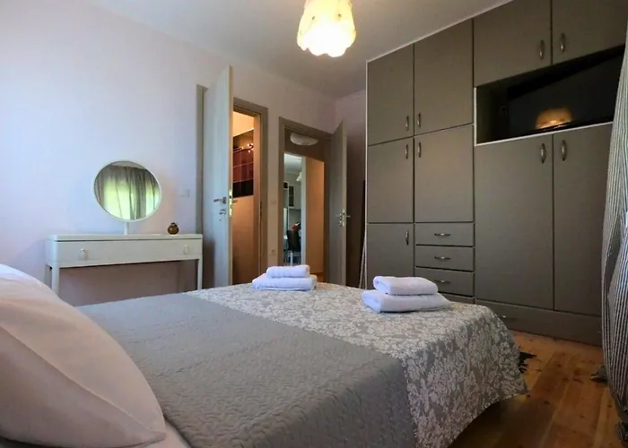 Apartment Peonia Flower House *